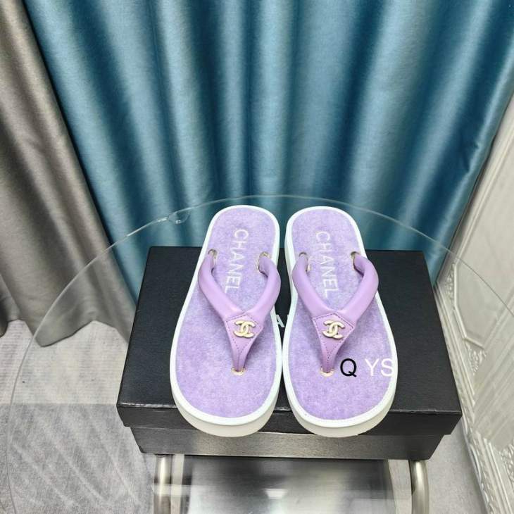 Picture of Chanel Slippers _SKUChanelsz35-40YS03283085